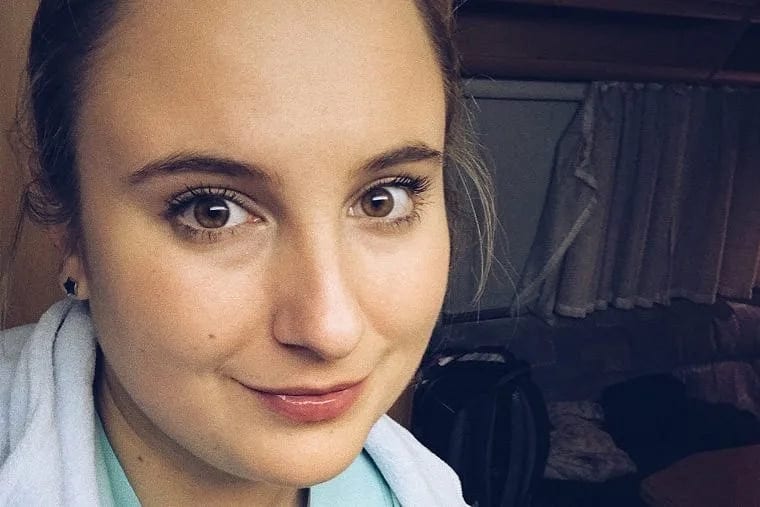 Schwester Marie meldet sich zum Dienst
