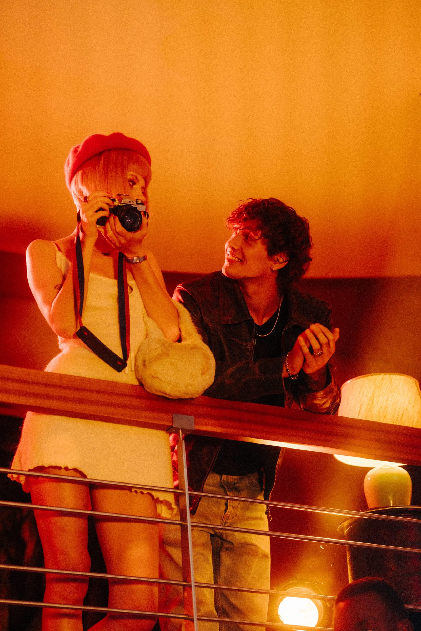 Sidney Fahlisch in „Back to the 90s“ — ab 21. August 2026 auf Amazon Prime Video – Foto 3
